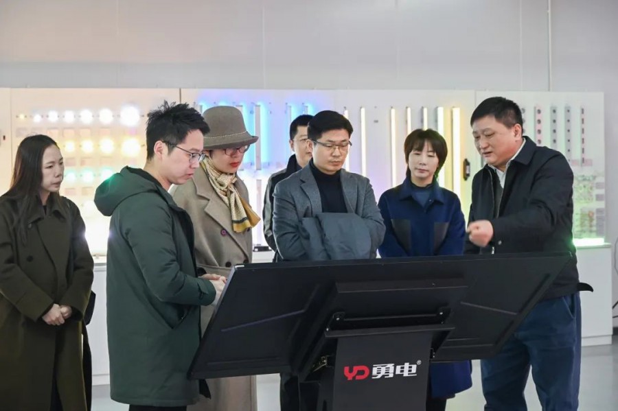 17042435691107122A5B.jpg 15.jpg