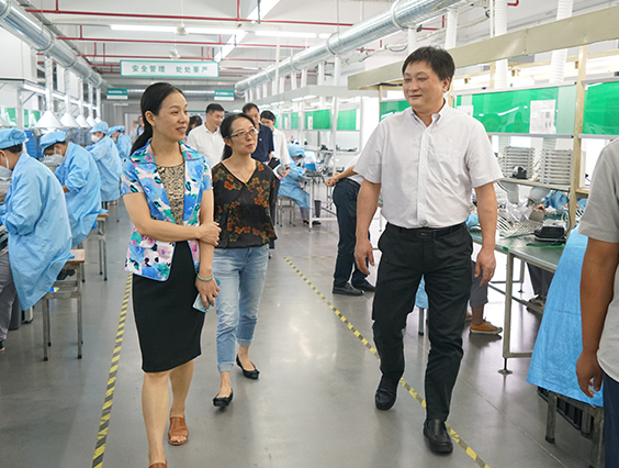 杭州市城市管理局黨組成員、副局長(zhǎng)宋曉青一行蒞臨勇電參觀考察